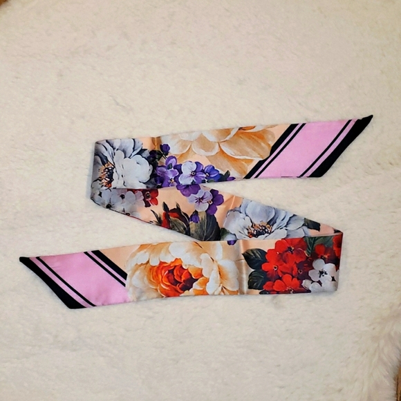 New Floral Print Satin Skinny Scarf Twilly - Picture 4 of 4